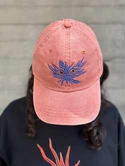 GORRA DESLAVADA ROSA SONDER AZUL: FELIPE BAEZA