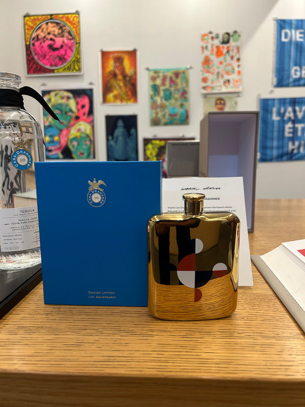 CASA DRAGONES X GABRIEL OROZCO FLASK