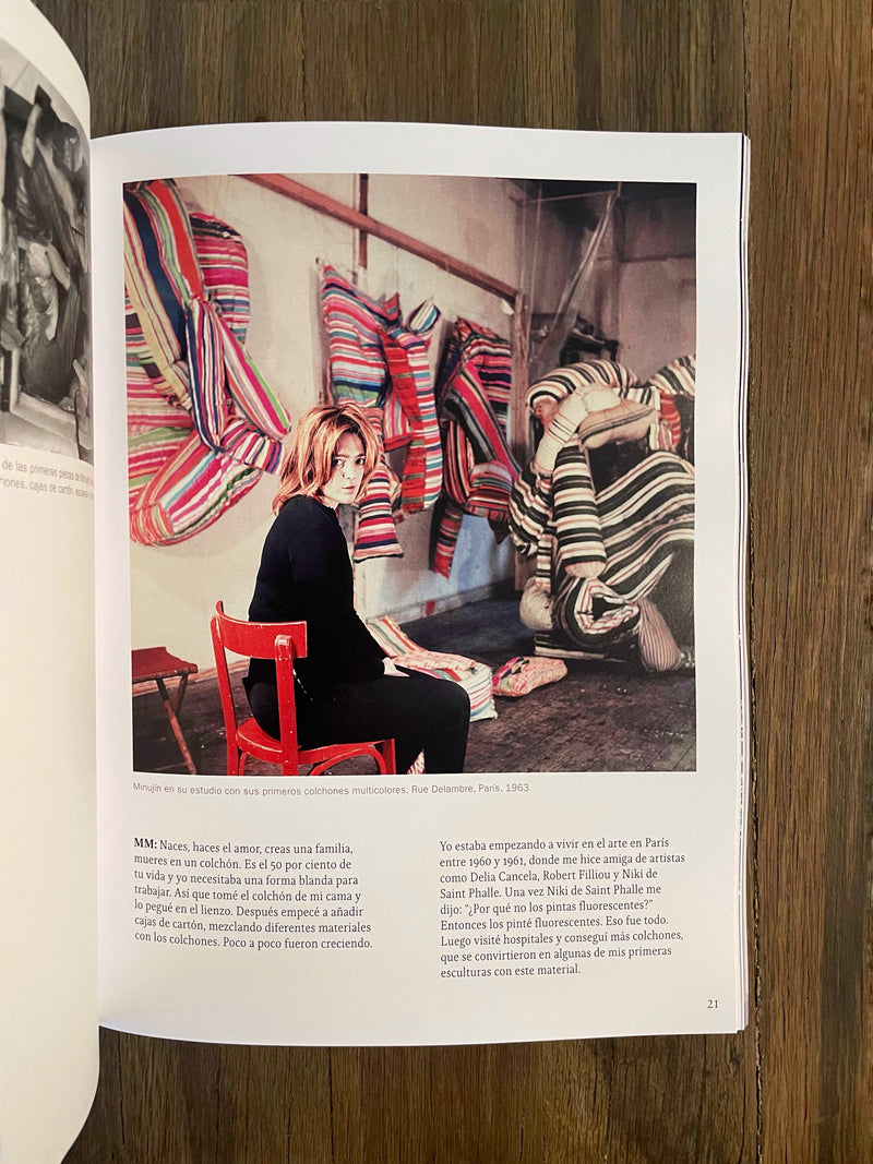 MARTA MINUJÍN - VIVIR EN ARTE EN CONVERSACIÓN CON HANS ULRICH OBRIST - (ESPAÑOL - INGLÉS)