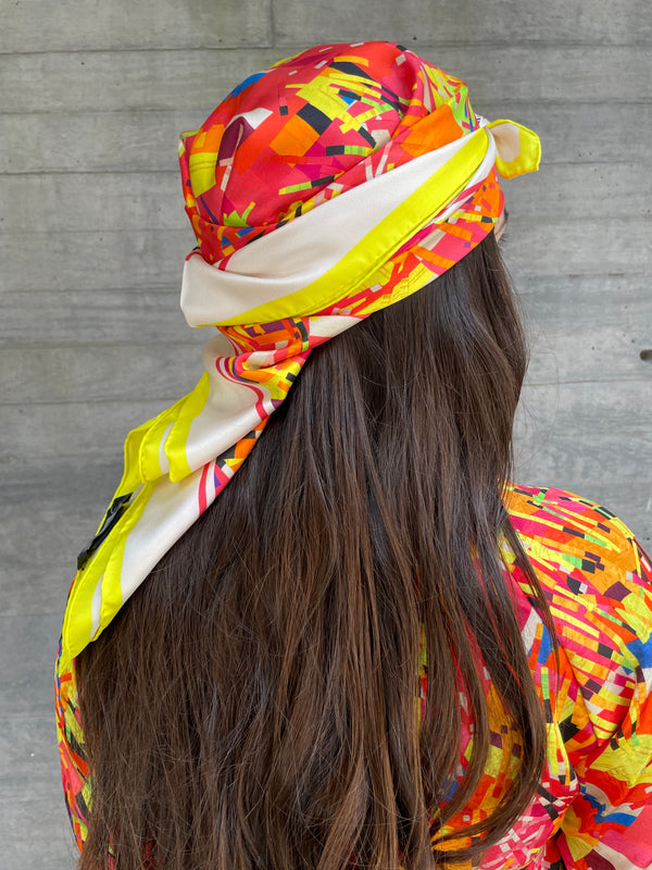 MARTA MINUJÍN - FOULARD / SCARF - METAPHYSICAL VOLCANO
